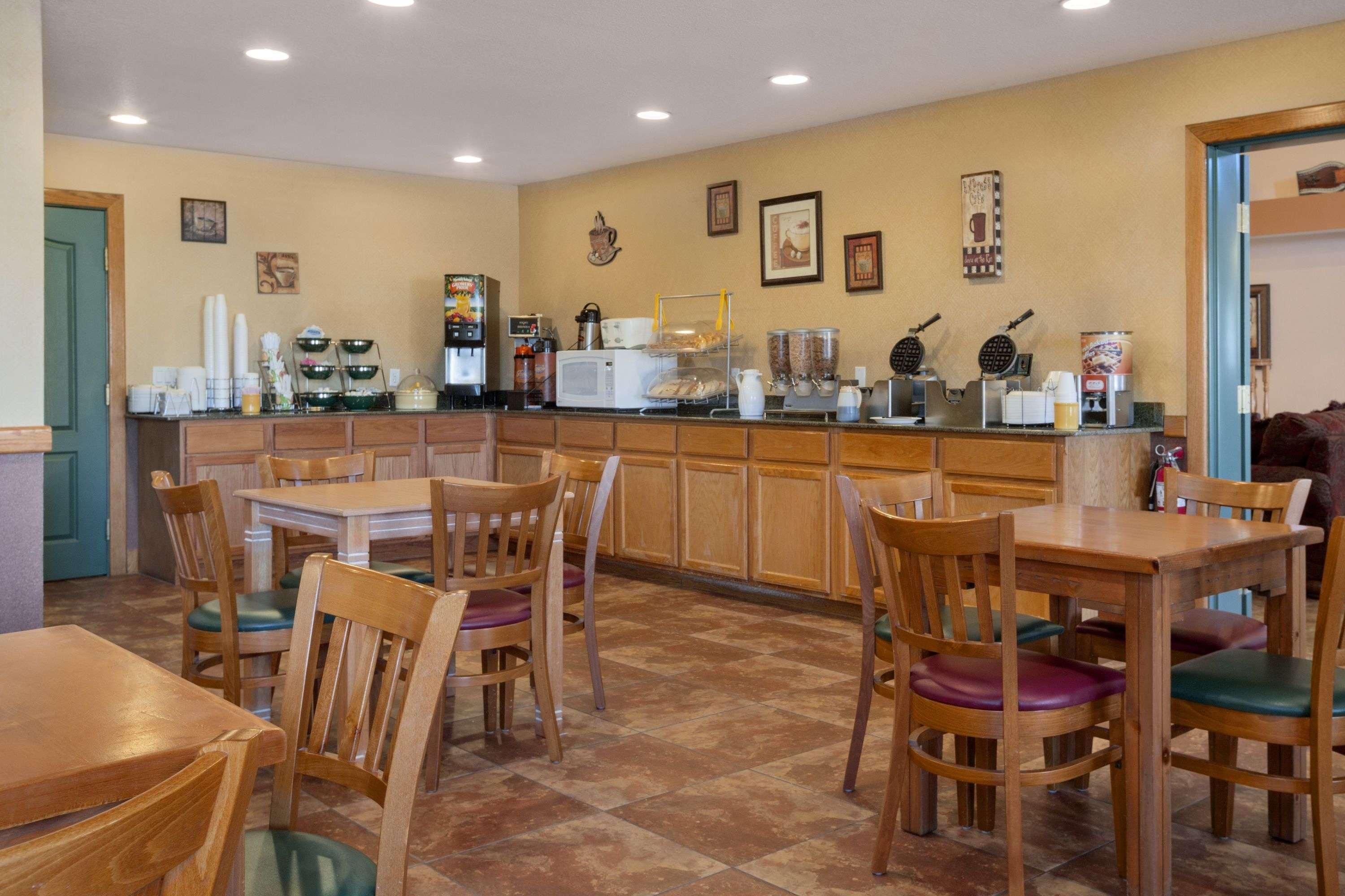 Garner Hotel By Ihg Phoenix - Surprise Bagian luar foto