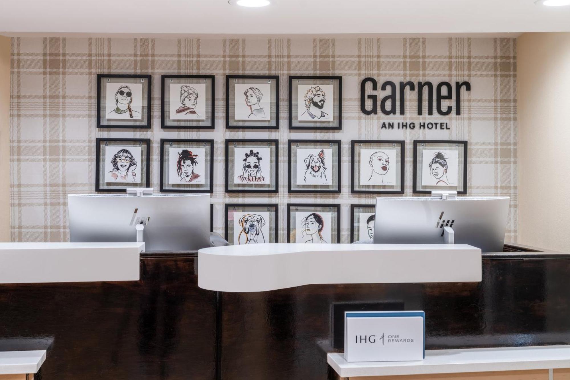 Garner Hotel By Ihg Phoenix - Surprise Bagian luar foto