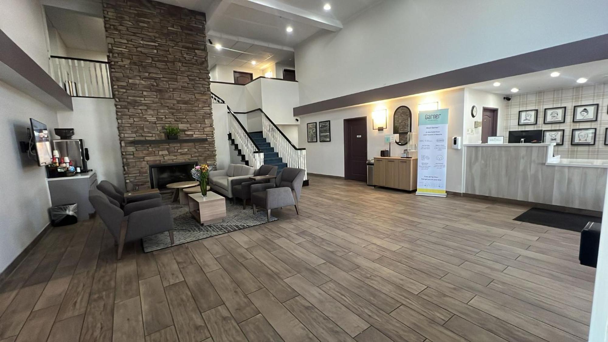 Garner Hotel By Ihg Phoenix - Surprise Bagian luar foto