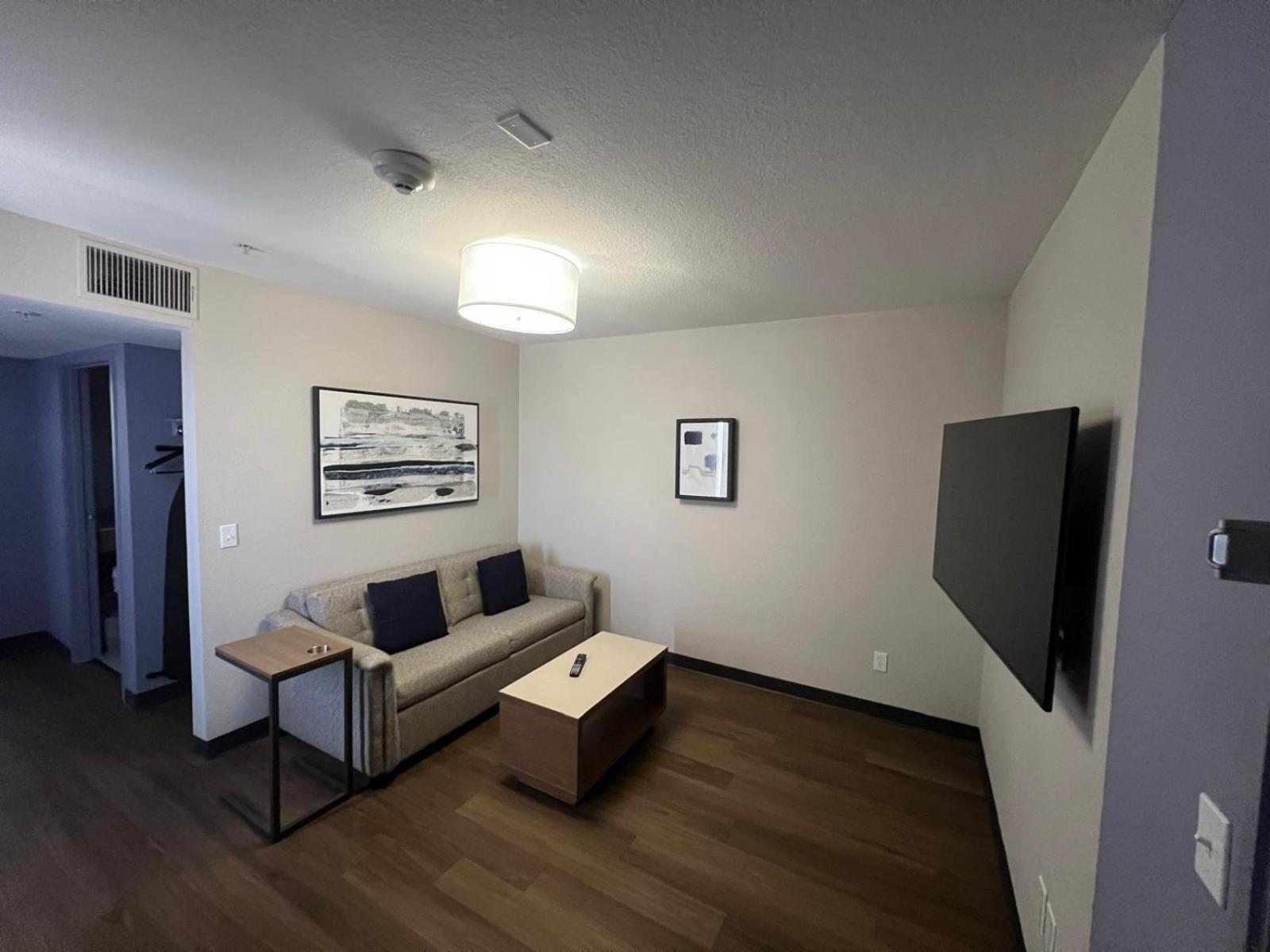 Garner Hotel By Ihg Phoenix - Surprise Bagian luar foto